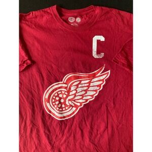 NHL Detroit Red Wings Gordie Howe #9 Red Graphic T-Shirt Mens XXL OTH Hockey